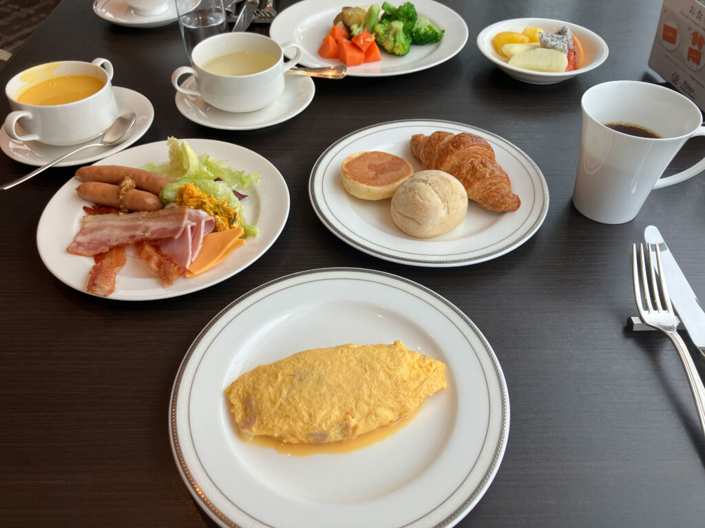 ブッフェで選んだ朝食